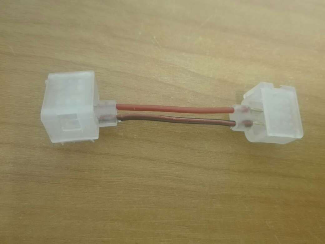 Коннектор средний гибкий для неона GSC12-SCS-IP20-NL  уп. по 10 шт